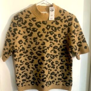 Abercrombie & Fitch Tan and Black Patterned Sweater